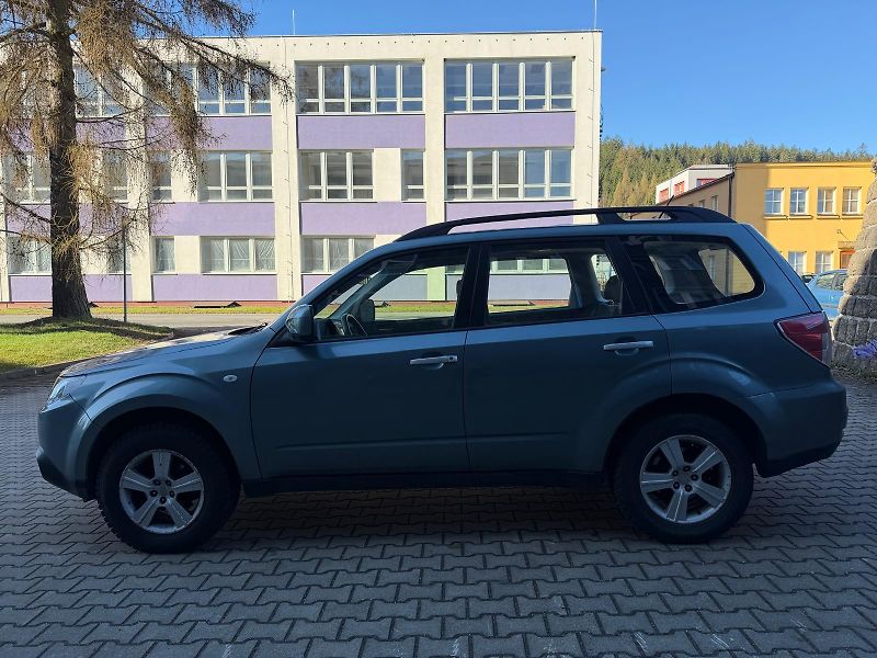 Subaru Forester 2,0 X 4WD / LPG/  - fotka 2 z 31