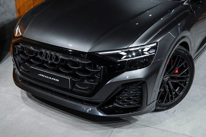 Audi SQ8 - fotka 5 z 21