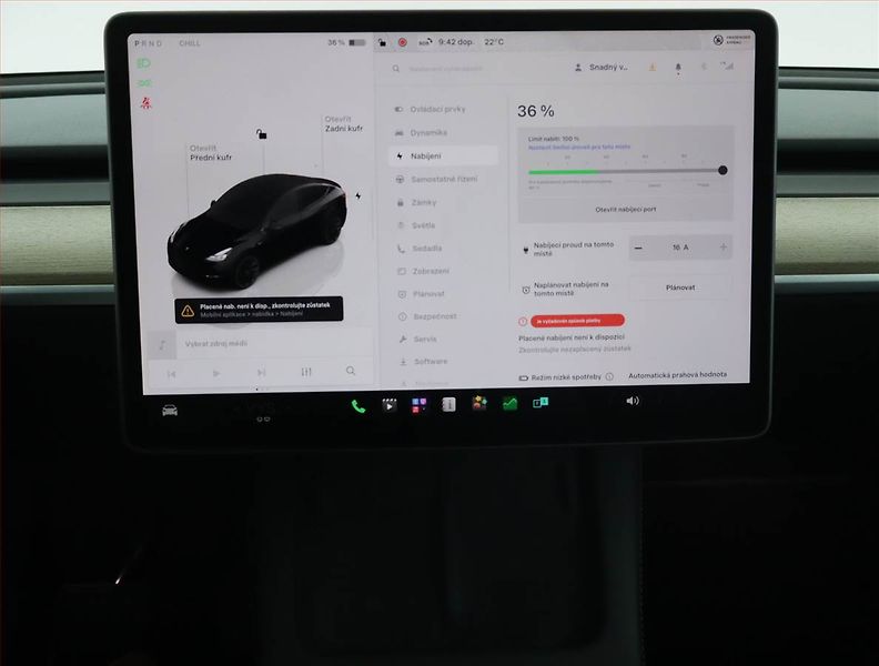 Tesla Model Y (2022) Long Range AWD 79kWh, SoH 92% - fotka 11 z 21