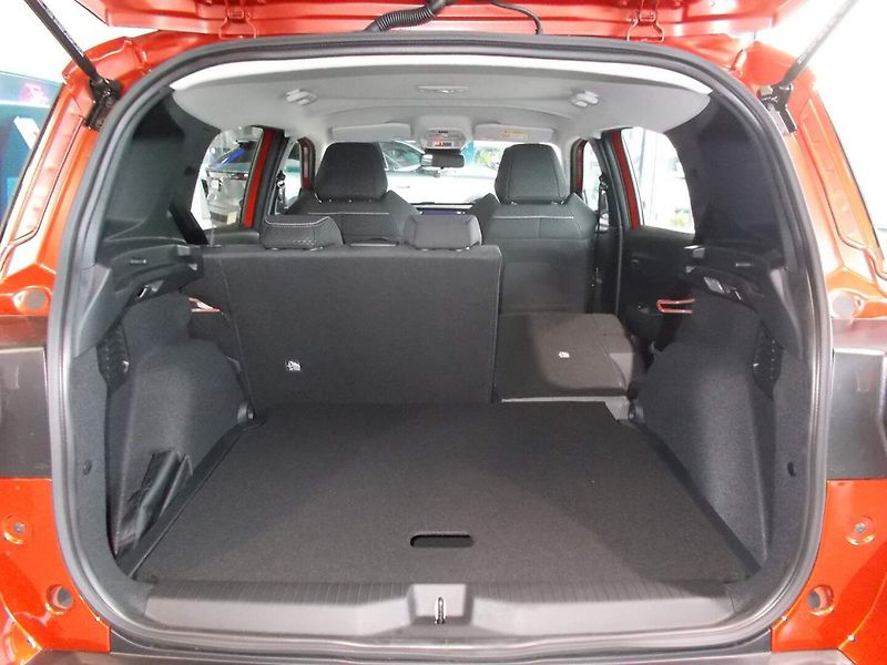 Opel Frontera (2026) Edition Hybrid 1.2 TURBO (81kW - fotka 10 z 30