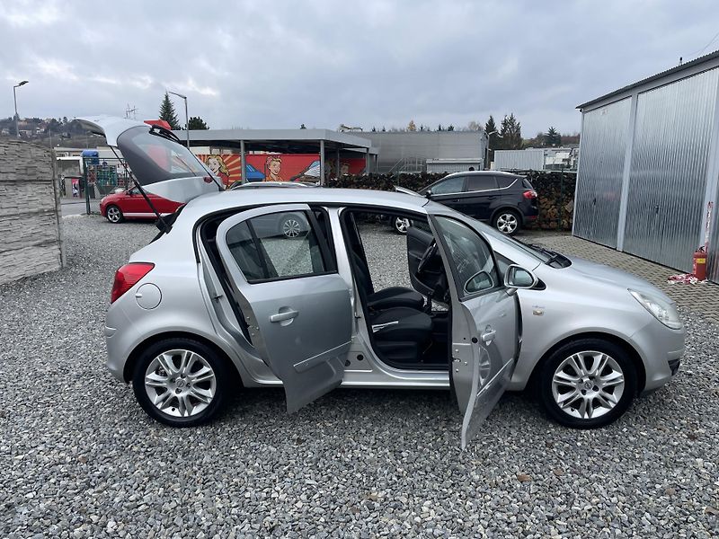 Opel Corsa 1.2i 80PS 141000KM KLIMA STK!! - fotka 149 z 169