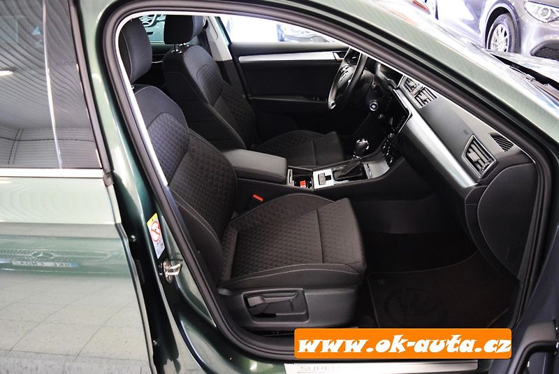 Škoda Superb 1.4 TSI iV DSG 160 kW PRAV.SER - fotka 15 z 63