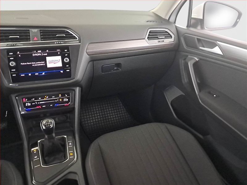 Volkswagen Tiguan Allspace (2022) Life 1.5 TSI - fotka 8 z 18