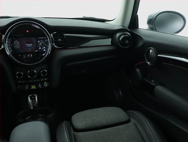 Mini Ostatní (2022) Cooper SE 32 kWh, SoH 95% - fotka 8 z 18