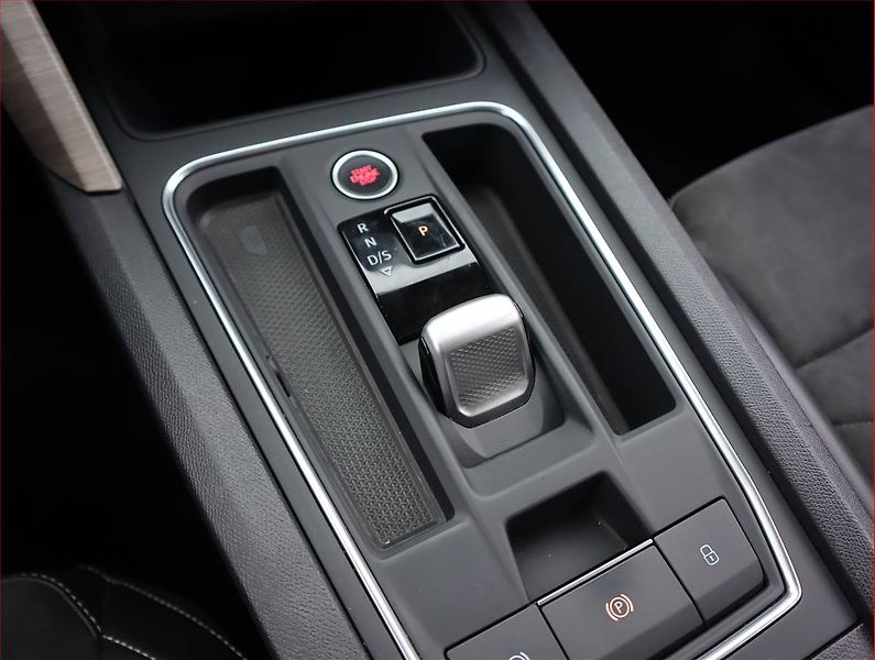 Seat Leon (2023) Xcellence 2.0 TDI, Automat - fotka 13 z 22