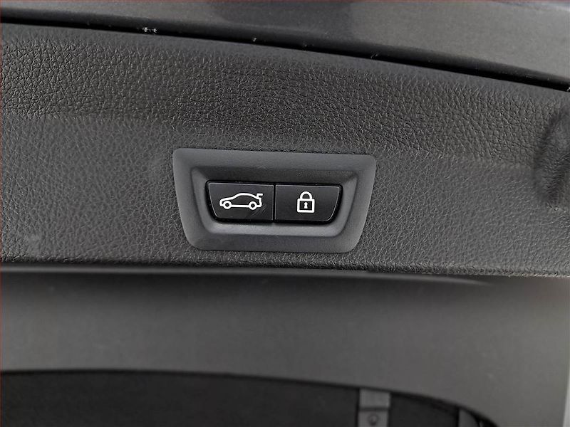 BMW Řada 4 (2016) 435d xDrive - fotka 15 z 22