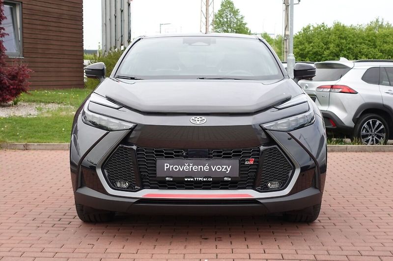 Toyota C-HR 2.0 HEV (4x4) GR SPORT Premier - fotka 2 z 36