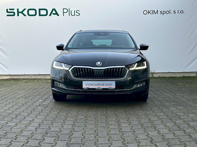 Škoda Octavia (2022) Combi iV 1.5 Tsi DSG Style - fotka 4 z 25