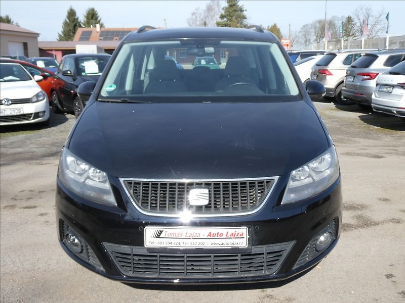 Seat Alhambra 2,0 TDi 103kW 7.míst, serviska - fotka 2 z 39