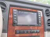 Jeep Commander (2007) ČR 3.0CRD 160KW – 7sedadel - náhled 26
