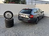 Škoda Octavia 2,0 TSI 140kW DSG L&K 4x4 DPH - náhled 47