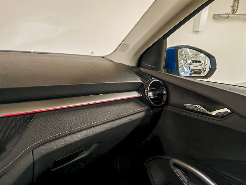 Škoda Fabia (2025) 1.0 TSI 70 kW Top Selection - fotka 6 z 28