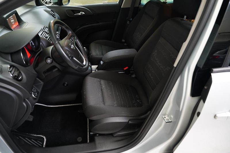Opel Meriva - fotka 6 z 6