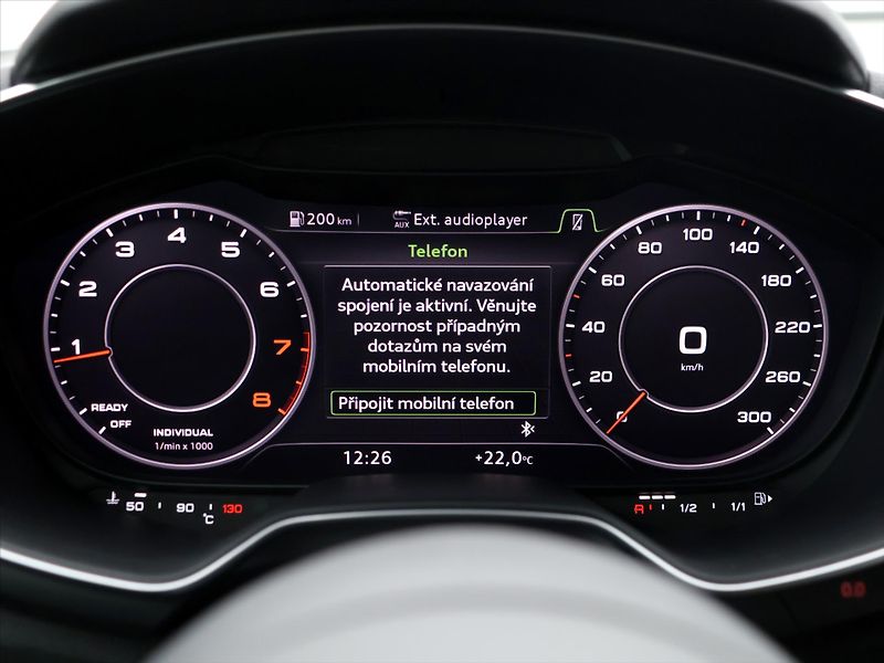 Audi TT 1,8 TFSI 132kW S-line 1.Maj - fotka 13 z 25