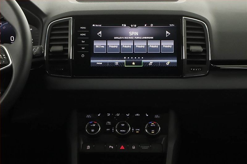 Škoda Karoq (2025) 1.5 TSI, Top Selection - fotka 9 z 18