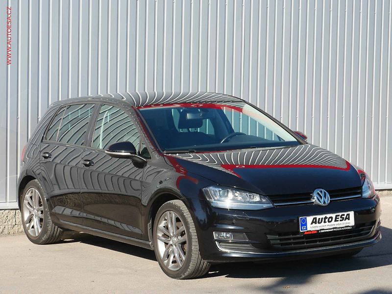 Volkswagen Golf (2015) 2.0 TDi VII, Highline - fotografie inzerátu