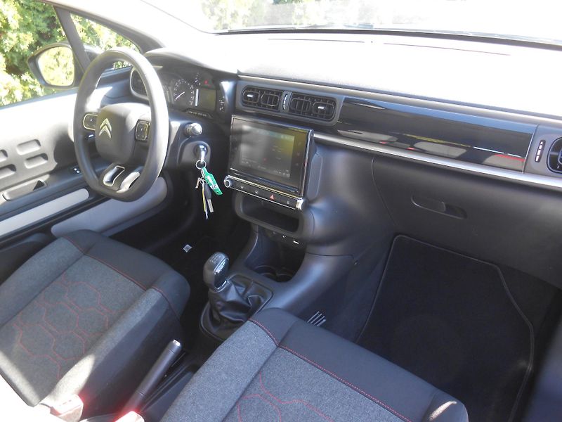 Citroën C3 NAVI, AIRBUMP,104TKm - fotka 16 z 35