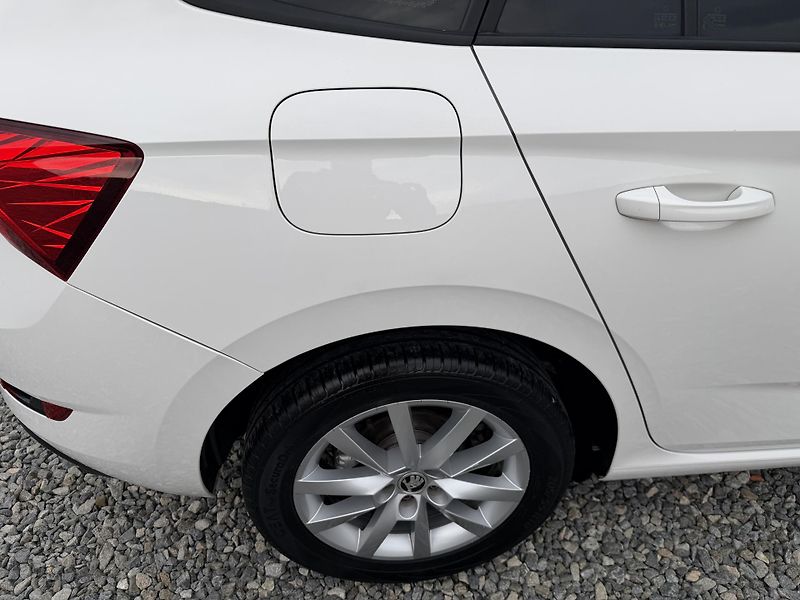 Škoda Scala 1.6TDi 115PS 6R STYLE LED STK! - fotka 47 z 153