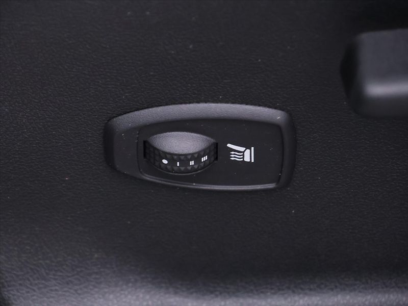 Renault Grand Scénic 1,5 dCi Limited Navi 7-Míst - fotka 18 z 35