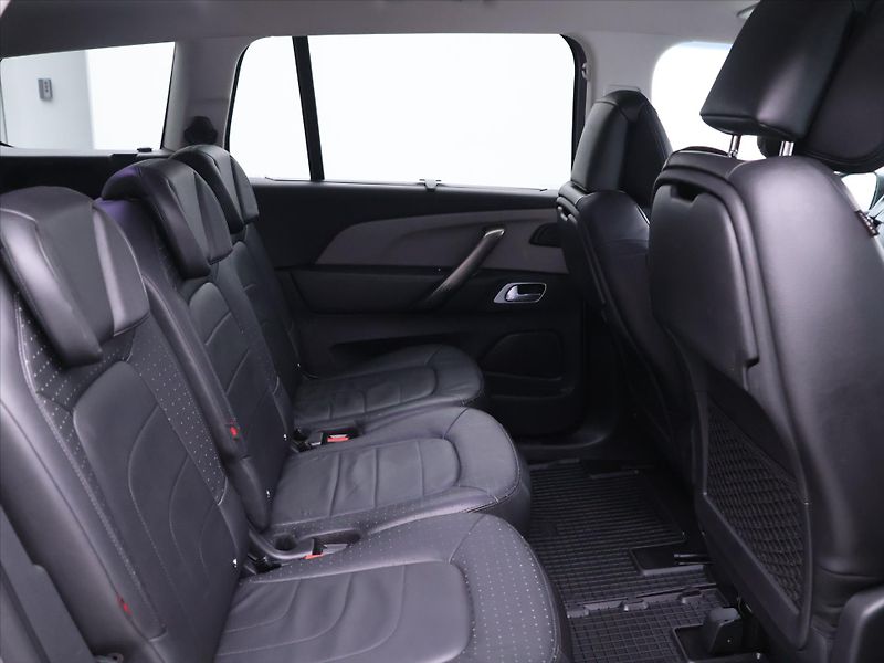 Citroën Grand C4 SpaceTourer 1,5 HDI 96kW Tažné - fotka 14 z 35