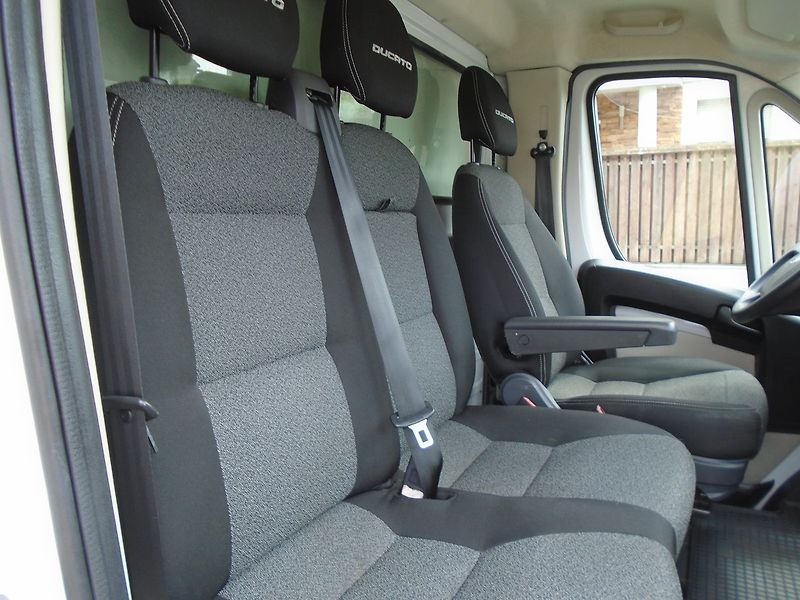 Fiat Ducato (2019) 2.3 JTD Skříň,,zvedací plošina - fotka 9 z 28
