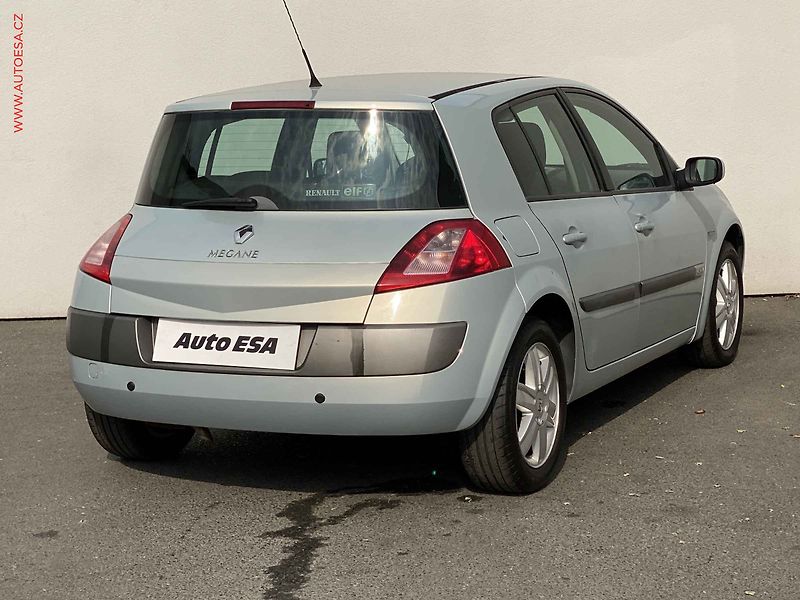 Renault Mégane (2003) 1.6i 16v, Klima - fotka 4 z 15