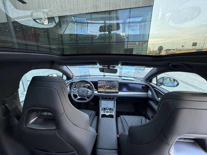 BYD Sealion 7 (2025) Design AWD demo - fotka 7 z 11