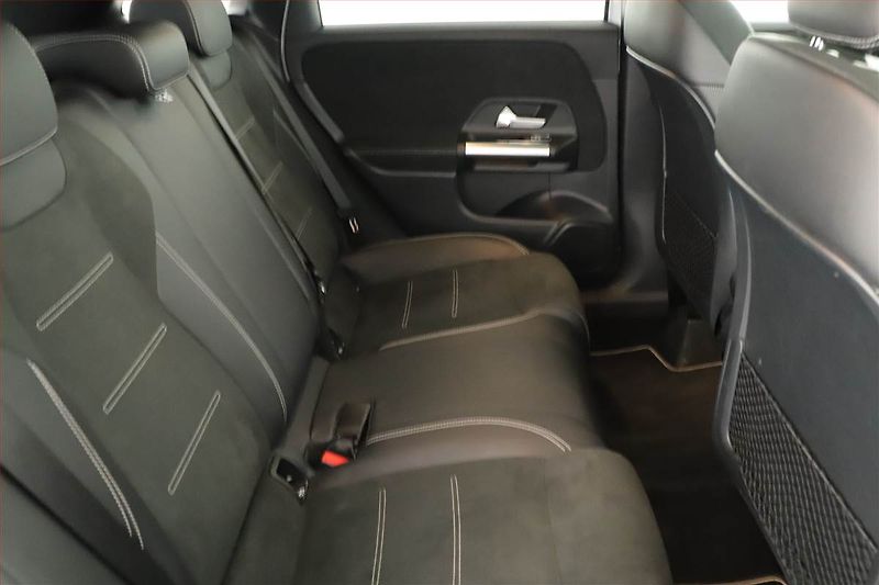 Mercedes-Benz Třídy B (2021) B 220 d 4MATIC - fotka 7 z 20
