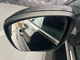 Ford S-MAX 2,5 HEV Titanium 7míst - náhled 30