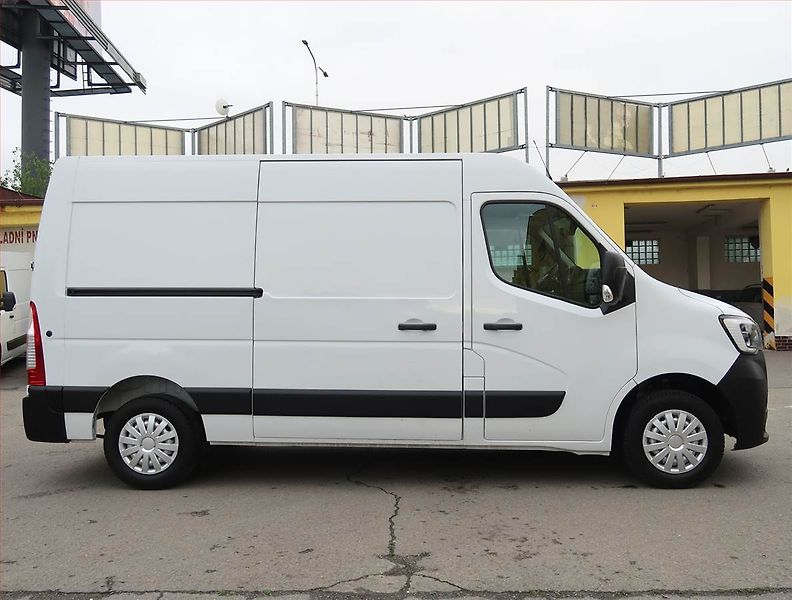 Renault Master (2021) 2.3 dCi 135, L2H2, 1.0t, 1Maj - fotka 6 z 18