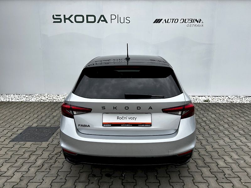 Škoda Fabia (2025) 1.5 TSI 110kW DSG Monte Carlo - fotka 6 z 35