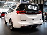 Chrysler Pacifica (2026) 3.6 Select AWD, 360 Cam 2x LCD - náhled 2