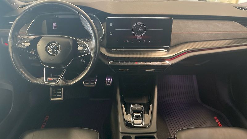 Škoda Octavia (2021) RS 2.0TSI 180kW DSG - fotka 5 z 33