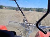 Nový traktor Řady 6 představila společnost Zetor Tractors na poli u Vážan nad Litavou. Začala jeho sériová výroba.