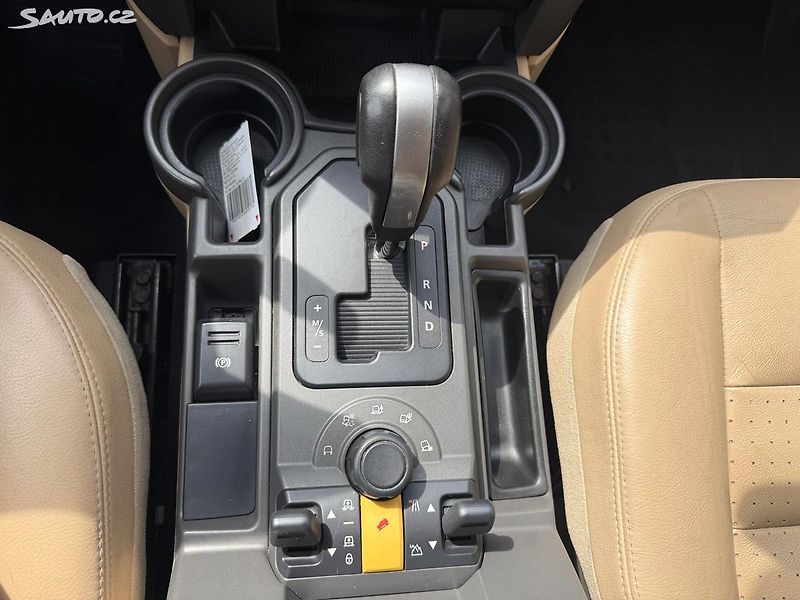 Land Rover Discovery (2006) 2.7 TDV6,140kw Aut. Původ ČR - fotka 21 z 22