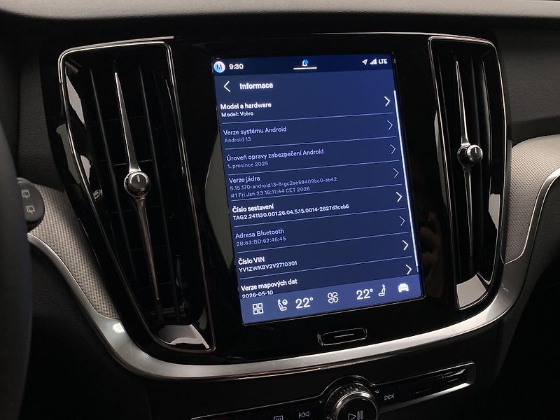 Volvo V60 (2026) B4 AUT DARK PLUS - fotka 55 z 61