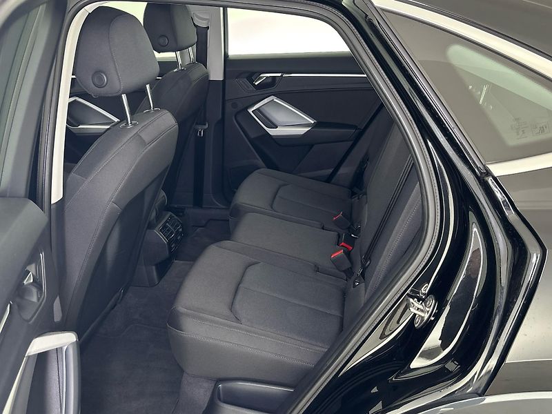 Audi Q3 Sportback - fotka 8 z 28