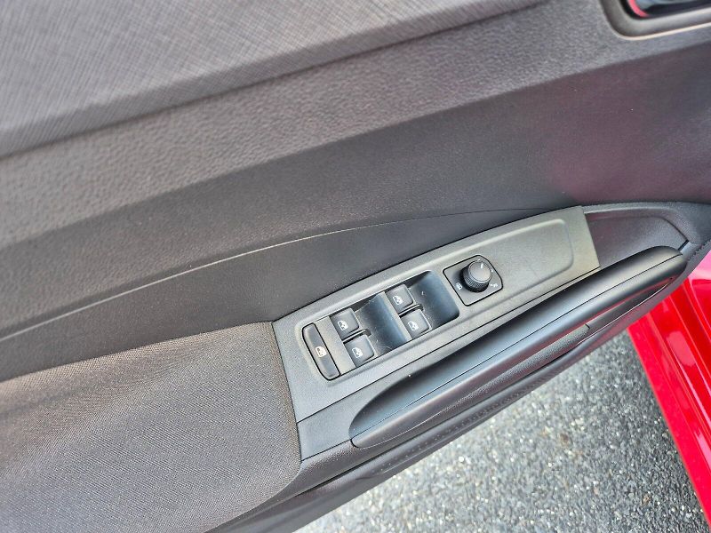 Škoda Fabia (2025) Selection 1.0MPi 59kW 5°manuál - fotka 24 z 25