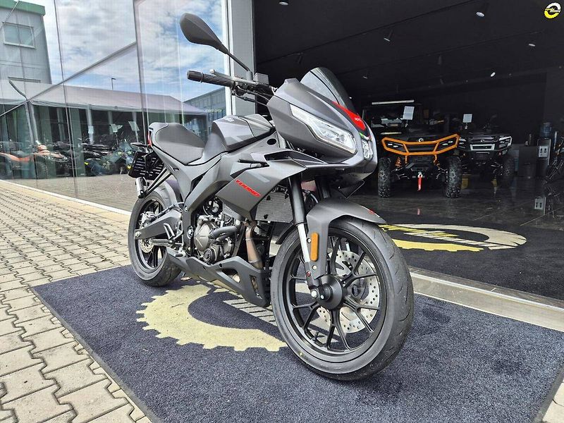 Aprilia Tuono 125 (2026) E5+ - fotka 2 z 19