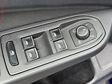 Volkswagen Golf (2022) 2.0 TDi, Style, LED - náhled 13