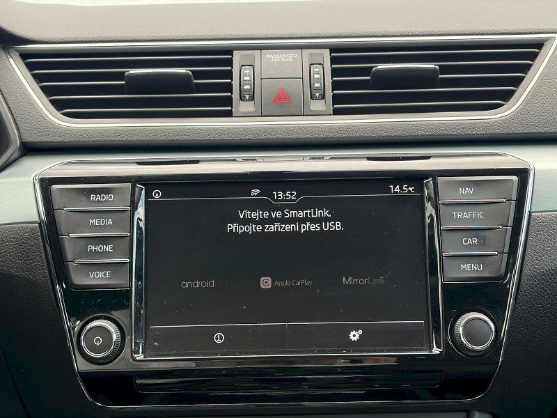 Škoda Superb (2017) Combi 2.0 TDI / 110kW / AMBITI - fotka 26 z 35