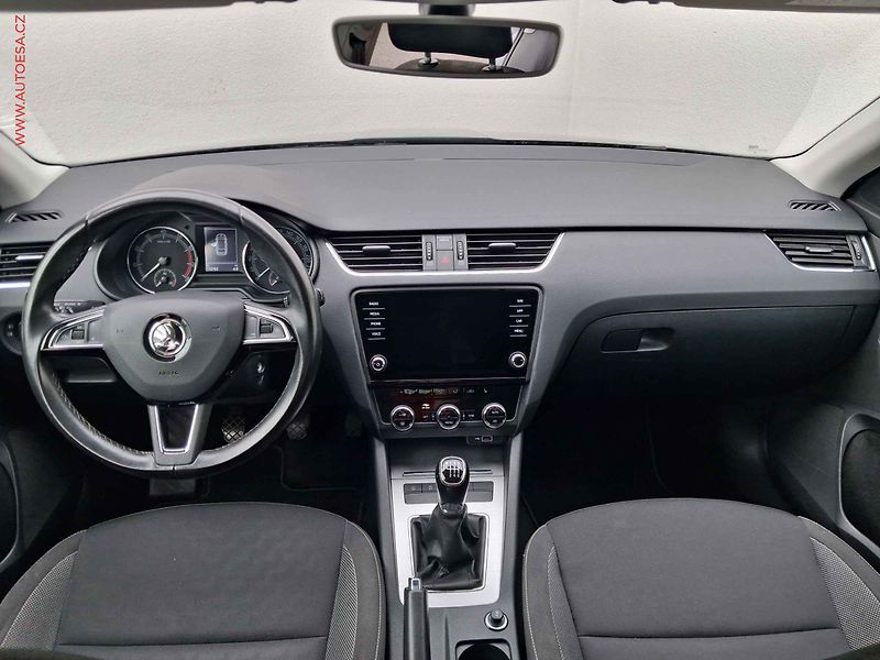 Škoda Octavia (2020) 1.5 TSi, Ambition, navi, - fotka 8 z 20