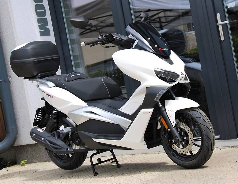 Motorro EasyMax 125i (2026) TUMOTO Easymax Plus 125i - fotka 2 z 25