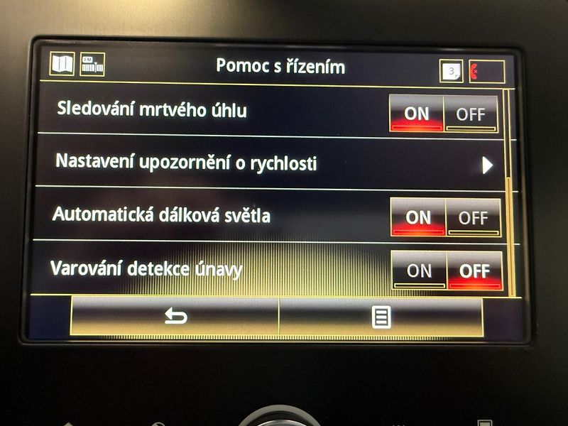 Renault Scénic (2019) 1.7 dCi 120 Intens EDC - fotka 20 z 30
