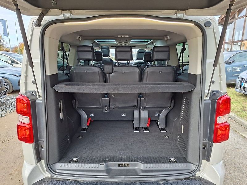 Peugeot Traveller LONG ALLURE 2,0 BHDI 180k EAT8 - fotka 5 z 25