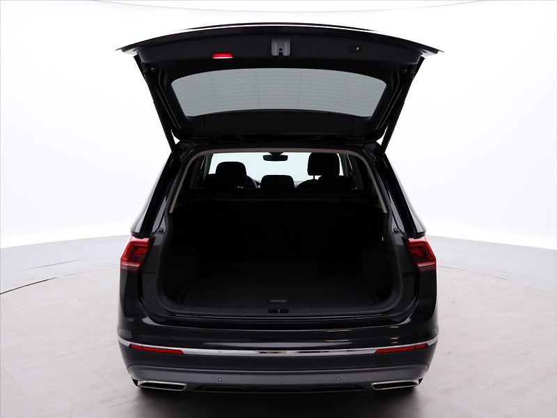 Volkswagen Tiguan 2,0 TSI 162kW DSG 4MOT Highlin - fotka 9 z 48