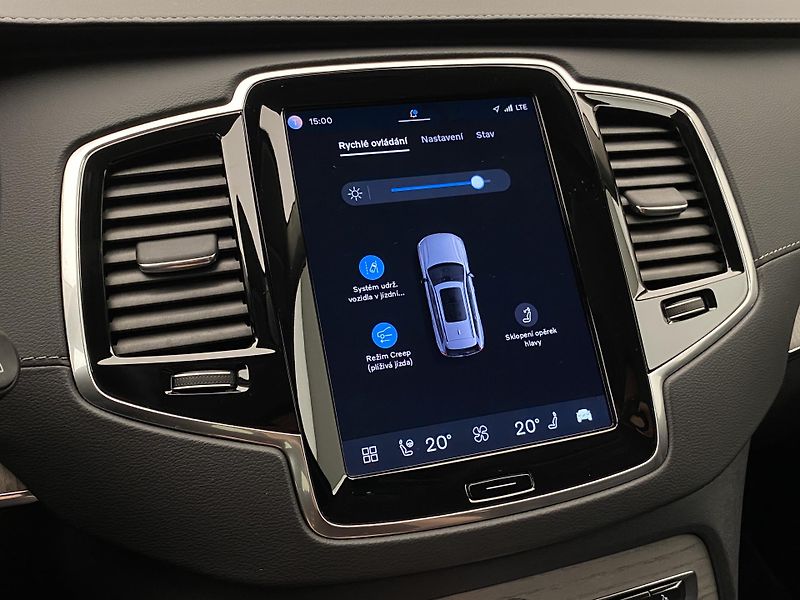 Volvo XC90 T8 AWD RECHARGE PLUS DARK CZ - fotka 50 z 73