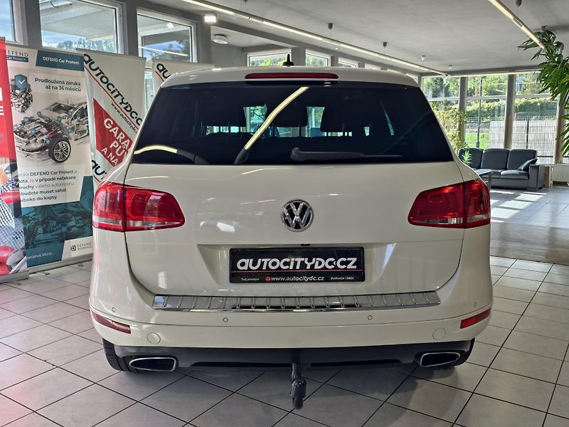 Volkswagen Touareg 3.0 TDi 176kW 4x4, 360° KAMERA - fotka 6 z 21