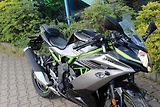 Kawasaki Ninja 125 (2026) 2026 - náhled 1