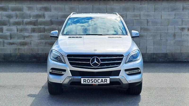 Mercedes-Benz Třídy M ML 350CDI 190kW NEHAV-NELAK-ČR - fotka 2 z 25